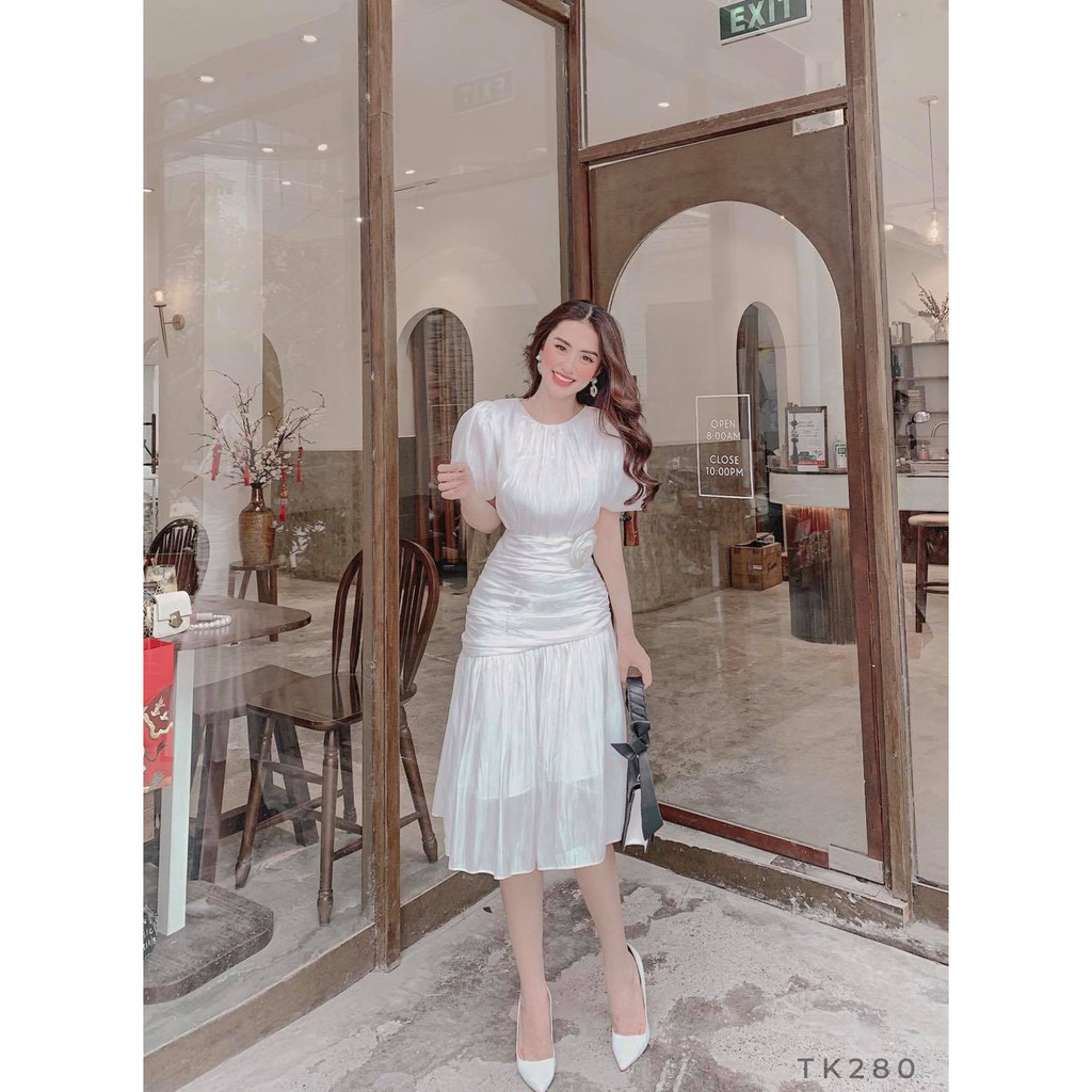 [HÀNG THIẾT KẾ CAO CẤP] Đầm Nhún Tay Phồng Bóng Kiếng Form Dài Màu Nude | BigBuy360 - bigbuy360.vn