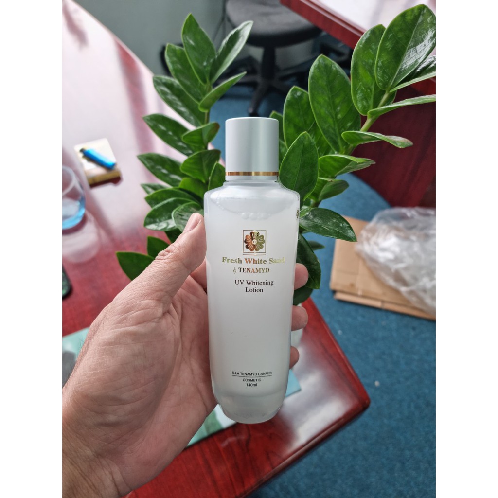 Nước dưỡng trắng da Fresh White Sand 140ml | BigBuy360 - bigbuy360.vn