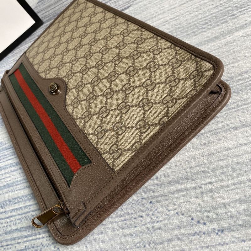 clutch cầm tay nam in họa tiết Gucci GC