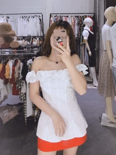 Áo trễ vai bèo