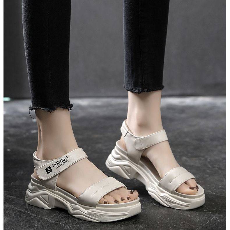 Dép xăng đan Giày Sandal Da Mềm Đế Dày Thời Trang Đi Biển Mùa Hè Dễ Phối Đồ