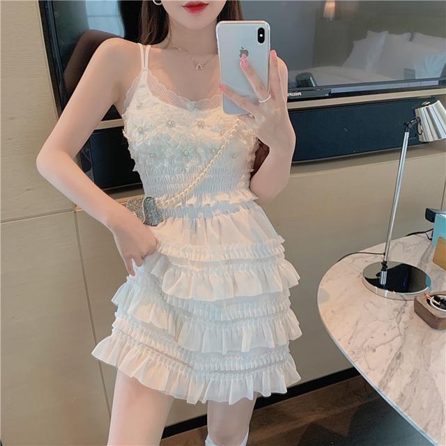 Bộ áo hai dây xếp ly và chân váy vải voan thời trang dành cho nữ