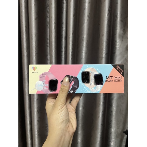 ĐỒNG HỒ THÔNG MINH M7 MINI SR 7 SIZE 38m m DÀNH CHO NHỮNG BẠN NAM NỮ TAY BÉ