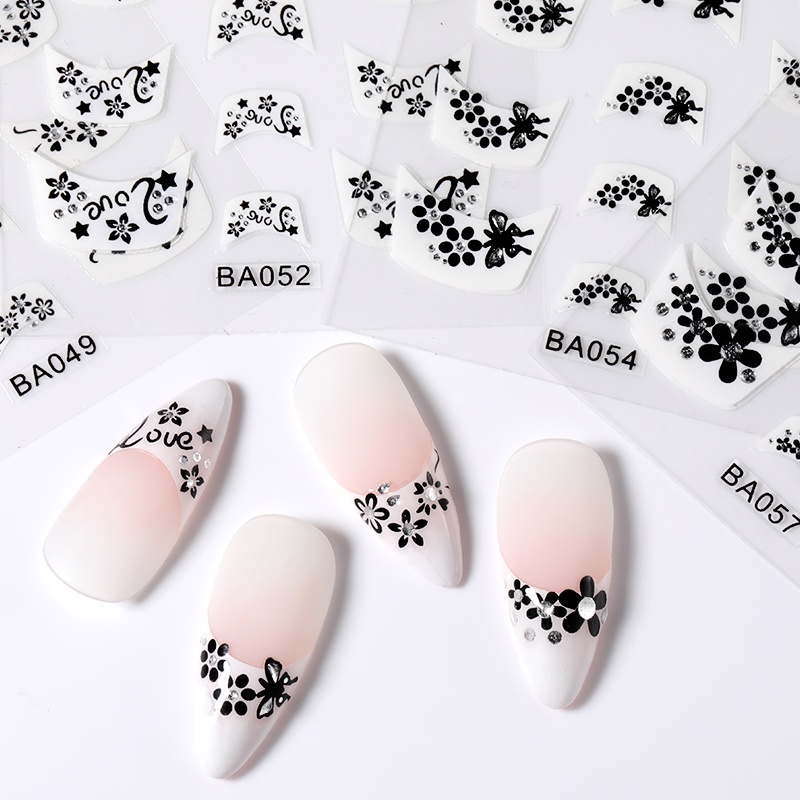 Miếng dán móng tay UR SUGAR hình hoa đính đá 3D sành điệu