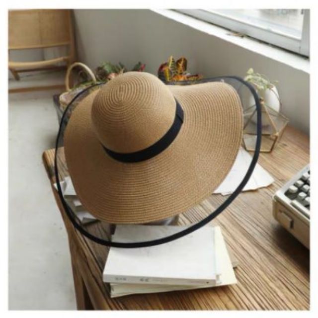Mũ cói đi biển vành rộng viền lưới đai đen siêu đẹp