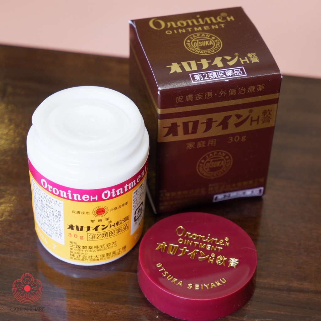 Kem bôi lành vết thương Oronine H Ointment 30g Nhật Bản