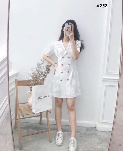 Đầm kiểu vest sọc trắng 2 lớp size S M (kèm ảnh thật)