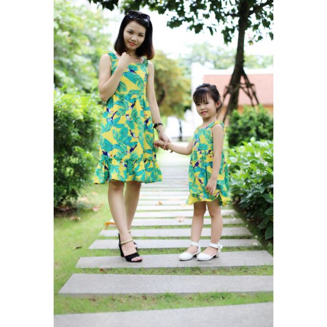 Set váy mẹ và bé