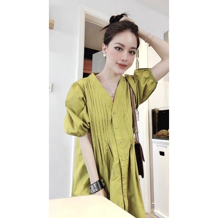 Váy suông cốm xanh li ngực tay phồng