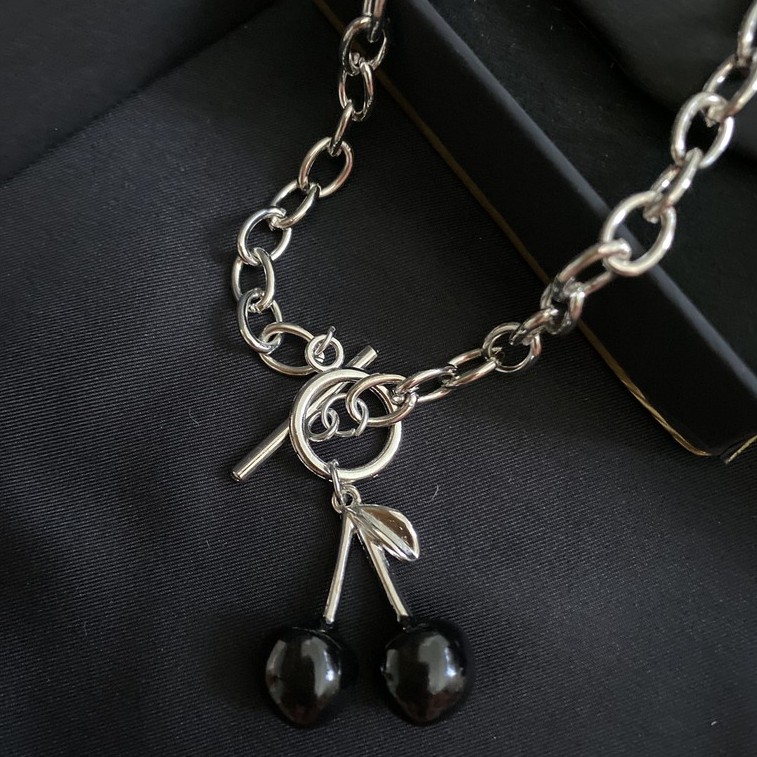 Cặp vòng tay và vòng cổ hợp kim black cherry ULA SHOP phong cách cá tính Hip Hop