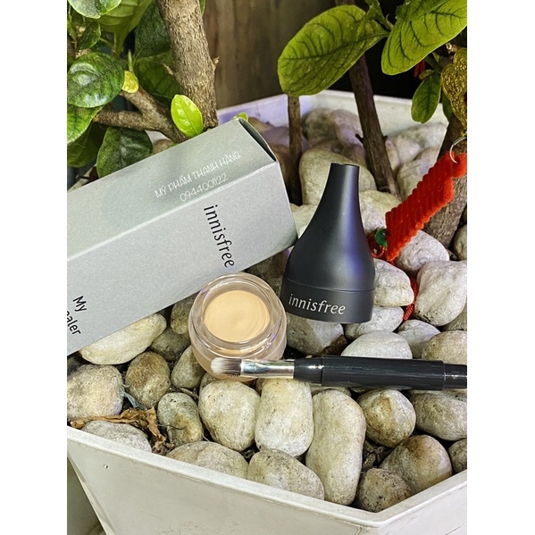 KEM CHE KHUYẾT ĐIỂM INNISFREE