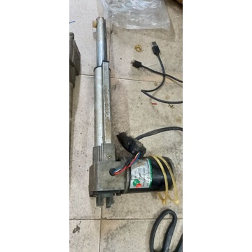 Mô tơ chạy ra chạy vào 110v dc motor actuators tốt. 589nhattao