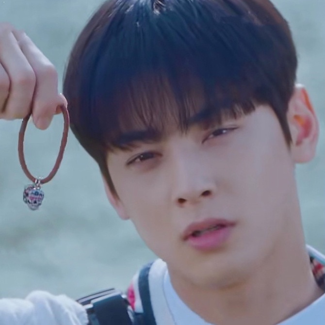 DÂY CỘT TÓC CHARM SKULL TRUE BEAUTY