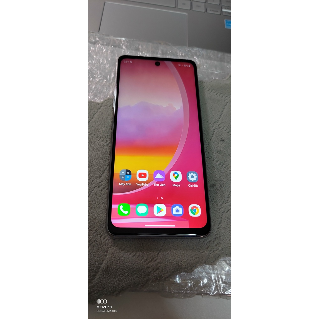 Điện thoại LG Q92 5G màu trắng
