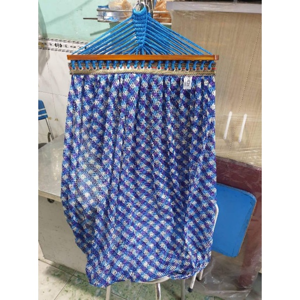 Lưới võng cán gỗ 99 dầy ban mai