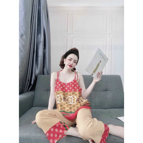 ĐỒ BỘ LỤA 2 DÂY CỘT QUẦN ỐNG SUÔNG