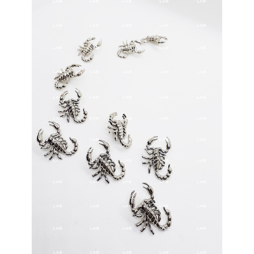 Pin cài áo - Scorpion (chiếc - kèm đế)