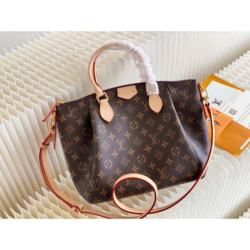 Túi đo chéo/ túi xách nữ Louis Vuitton LV size lớn da mềm cao cấp in dập logo sắc nét