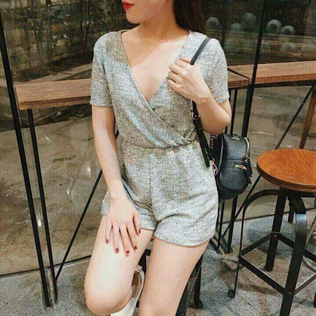 Jum đắp chéo ngực
