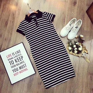 Váy kẻ cotton len