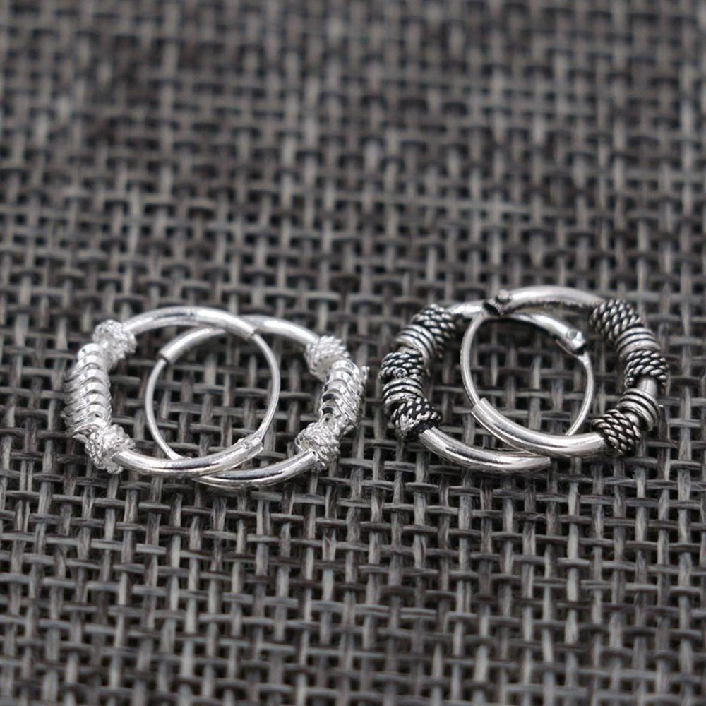 Bông Tai Tròn Bằng Thép Không Gỉ Phong Cách Punk Cổ Điển 2Lip