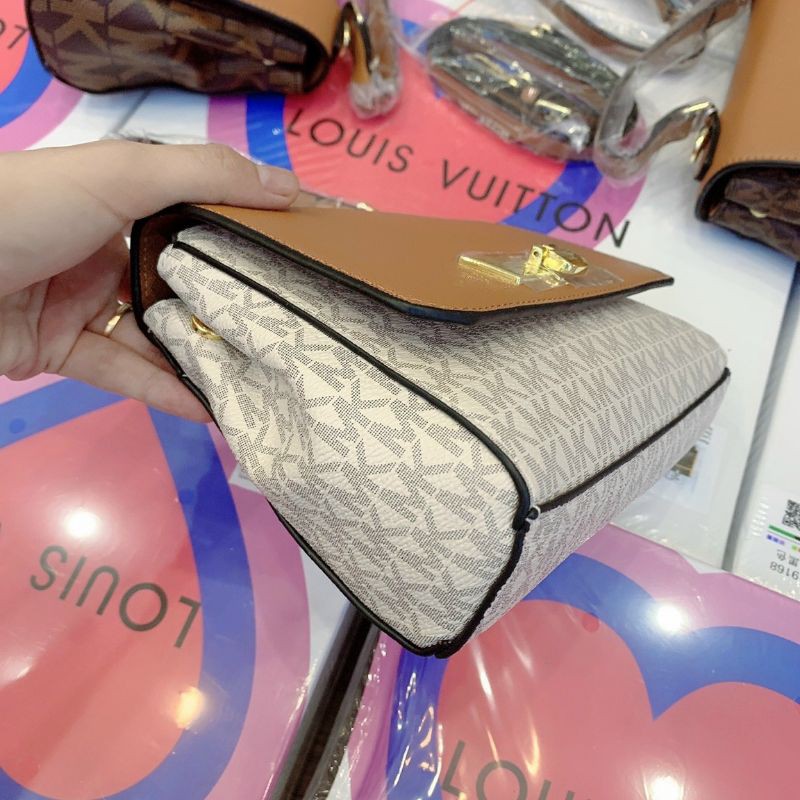 Túi Mk Quai Cầm size 20cm