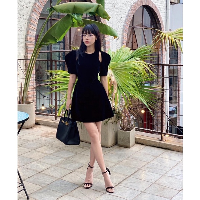 ĐẦM XOÈ TAY PHỒNG CUTOUT VAI | BigBuy360 - bigbuy360.vn