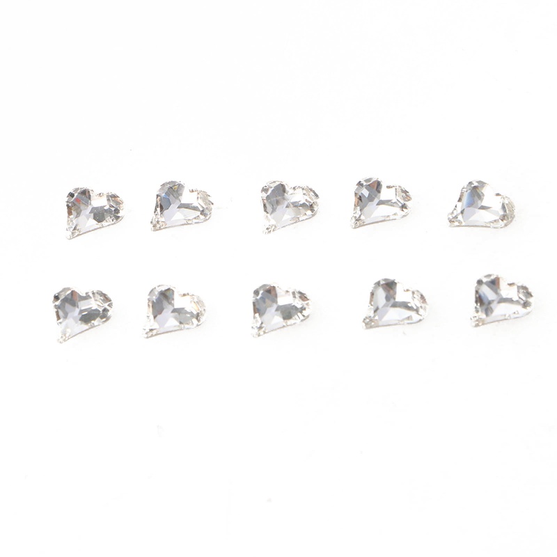 Set 10 Phụ Kiện Trang Trí Móng Tay Hình Trái Tim Đính Đá Xinh Xắn
