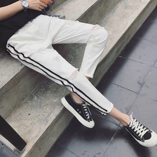 Baggy Jean trắng 2 line rách