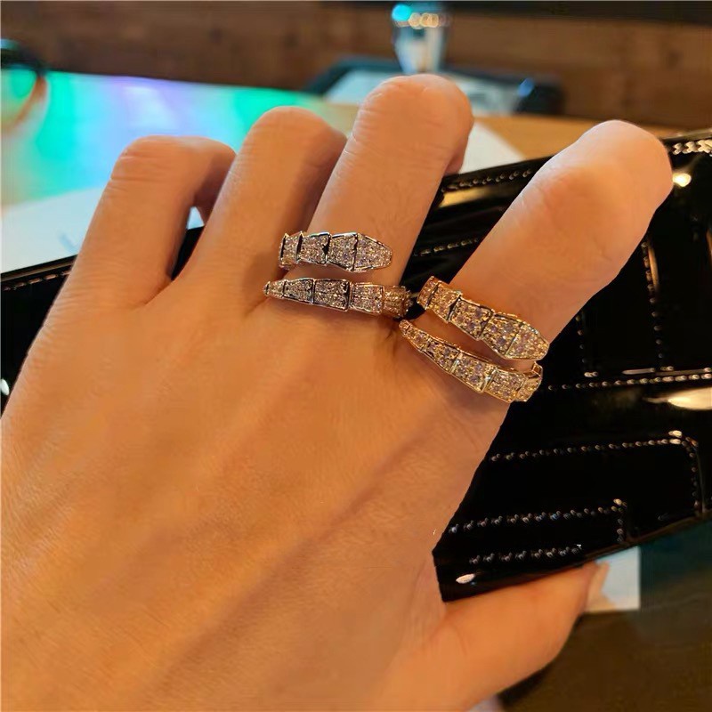 Nhẫn Thép Titan Đính Đá Zircon 3A Hình Rắn Phong Cách Mori Cổ Điển Sang Trọng Dễ Phối Đồ Thời Trang Cho Cặp Đôi