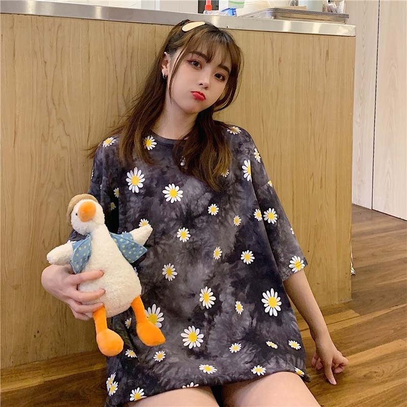 Áo Thun Tay Lỡ Dáng Rộng Họa Tiết Hoa Cúc Nhuộm Màu Dễ Thương Phong Cách Harajuku Hàn Quốc Thời Trang Cho Nữ HGD1