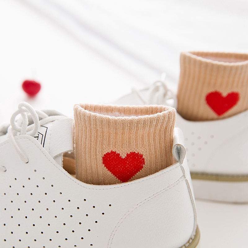 Vớ cotton hình trái tim xinh xắn dành cho nữ