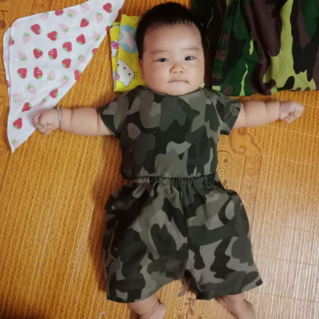 Bộ rằn ri cộc cottong cho bé sơ sinh đến 10 tuổi. ib shop độ tuổi để shop báo giá ạ