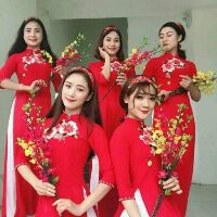 Áo dài đính hoa và ngọc( hình thật)