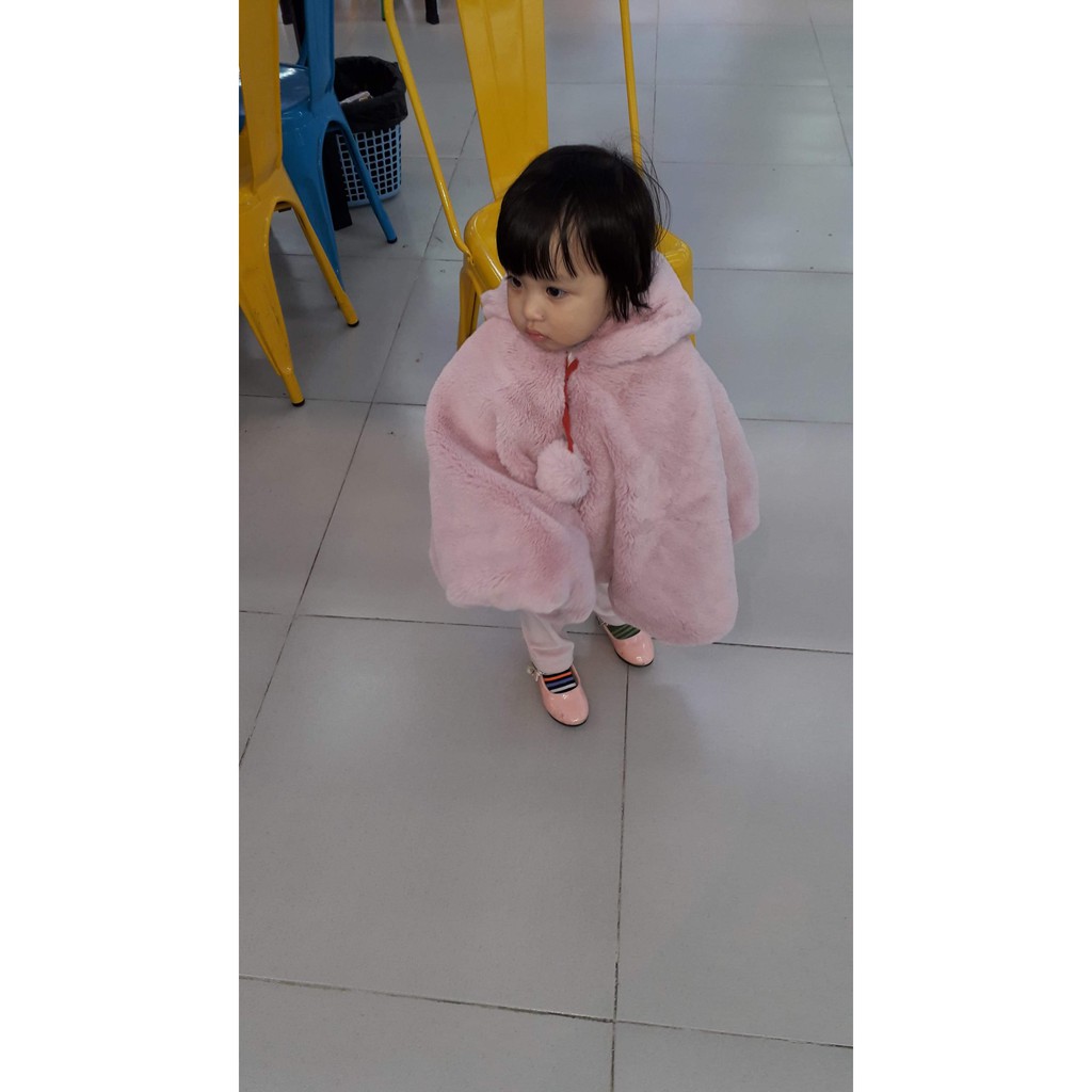 Áo choàng lông cừu 2 lớp màu hồng siêu ấm, siêu mềm cho bé từ 6kg đến 14kg. Áo đi xe máy.