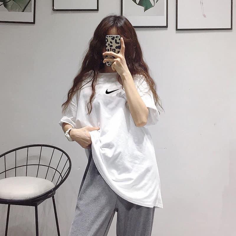 [Mã FAMAYWA giảm 10K đơn 50K] ÁO THUN TAY LỠ THÊU HÌNH | BigBuy360 - bigbuy360.vn