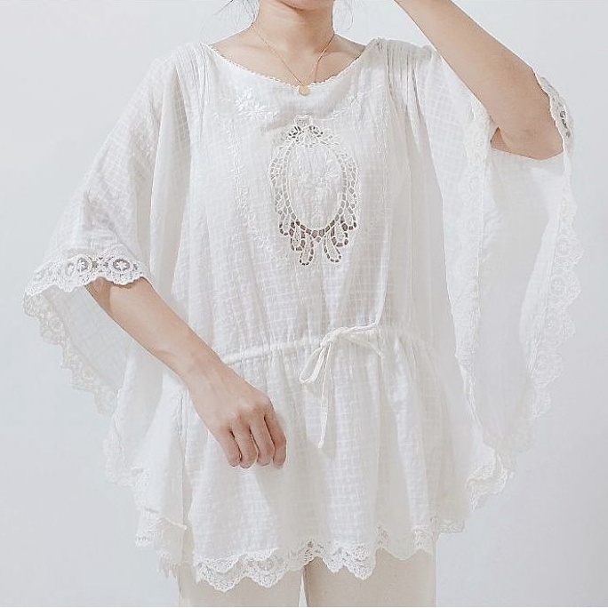 Áo xô trắng 2hand Nhật P2