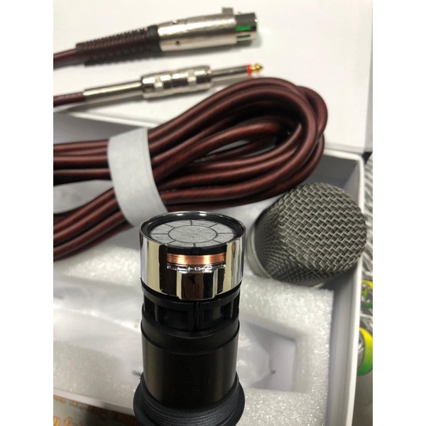 Micro karaoke có dây Shure TA-100