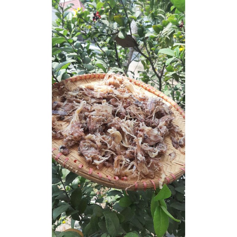 Râu mực khô bao ngon sập sàn