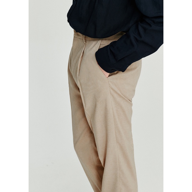 Quần âu The Kint Company - TUPT 52220 có ly form slim slack vải siêu nhẹ thoáng