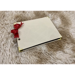 Quyển làm scrapbook