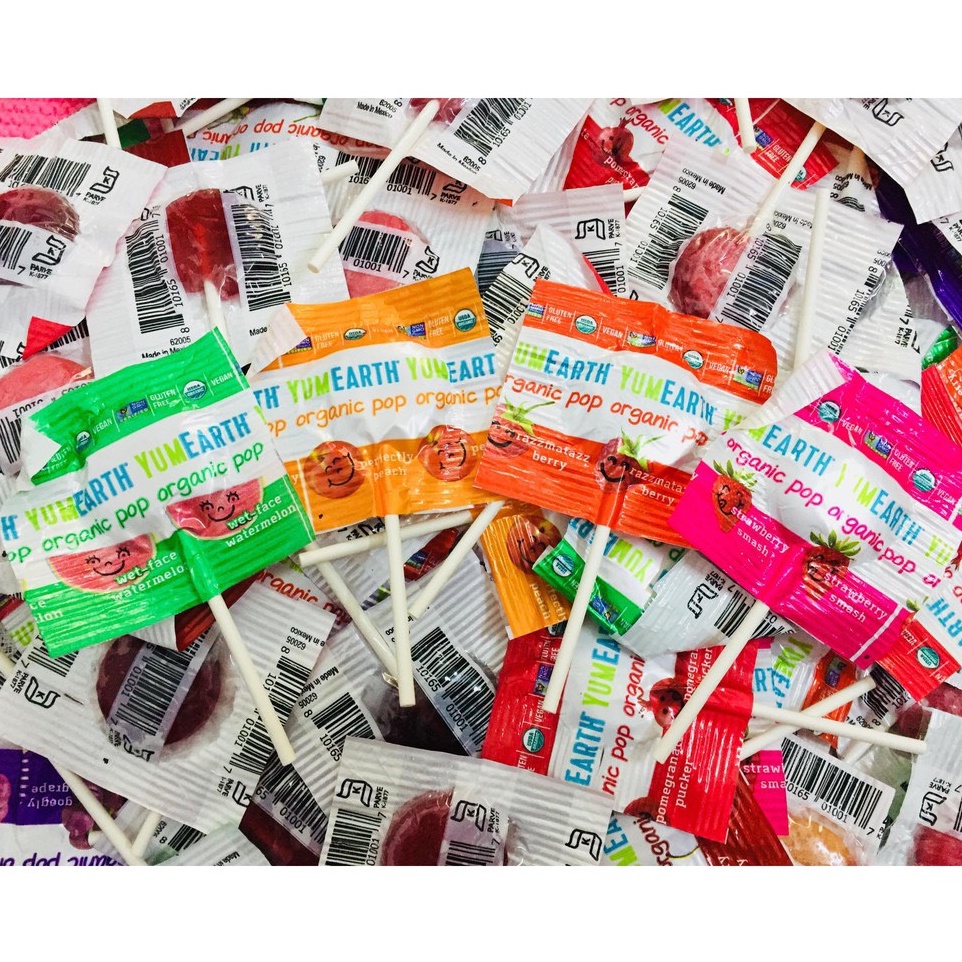 Kẹo Mút Hữu Cơ Yumearth 8 Hương Vị Trái Cây | Kẹo Organic Vị Trái Cây Cho Bé ( 8 Cây )