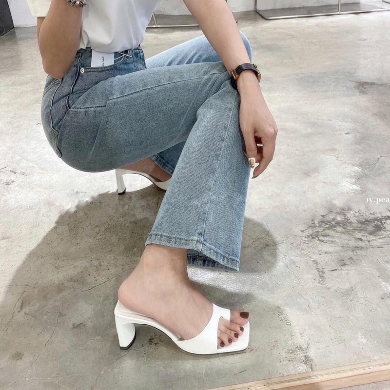 Guốc nữ xỏ ngón gót vuông dẹp 5cm da mềm
