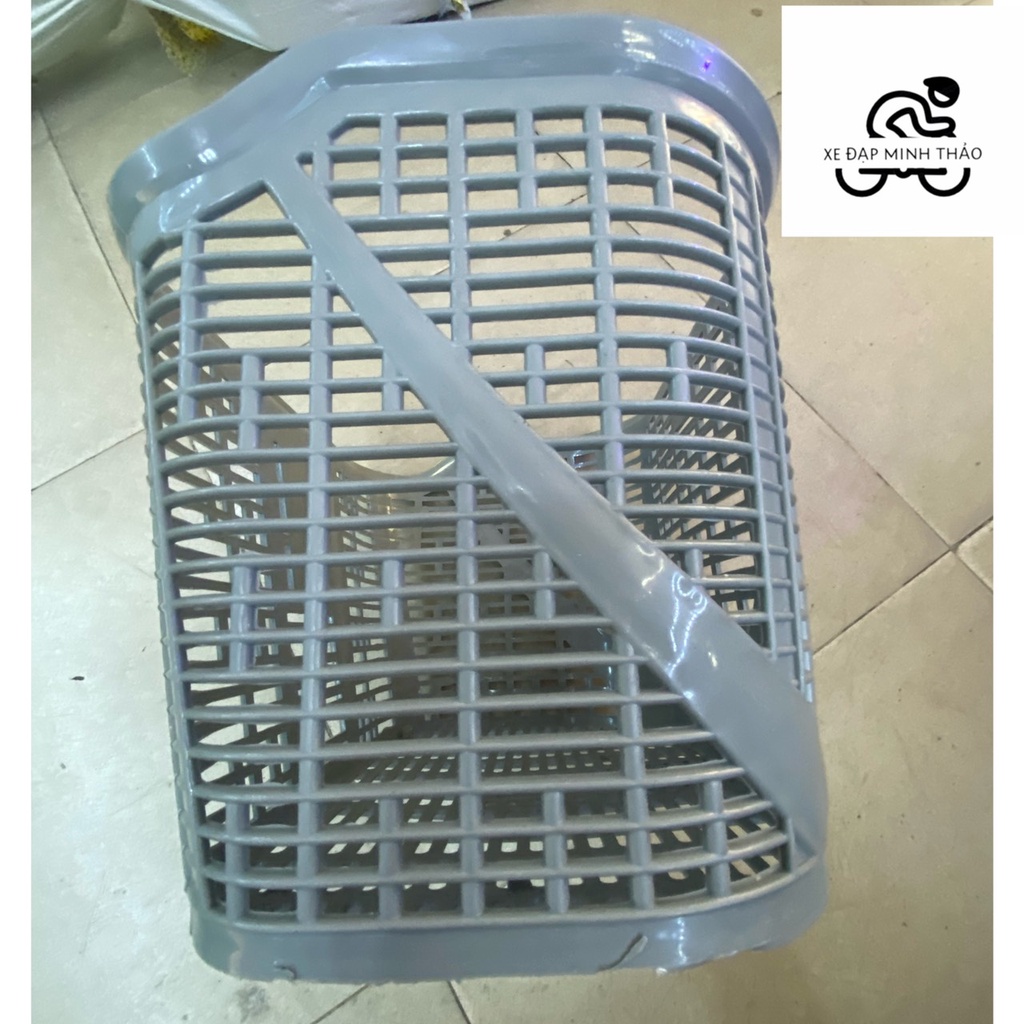 Giỏ xe đạp mini đa dạng mẫu mã  lắp được hầu hết các loại xe mini