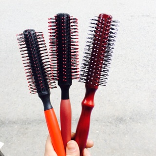 Lược tròn, lược cuốn tóc