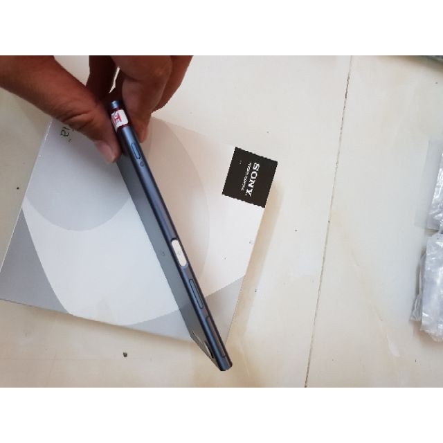 Điện thoại SONY XPERIA XZ1 64G mới 99% | BigBuy360 - bigbuy360.vn