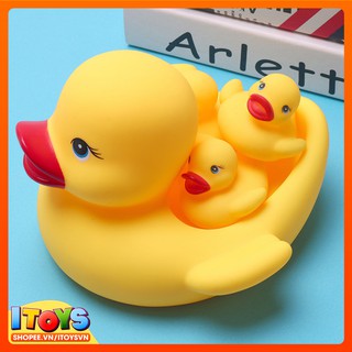 Đồ chơi nhà tắm, 4 Con vịt mẹ và con, đồ chơi với nước cho bé khi tắm - ITOYS - ĐCNT4