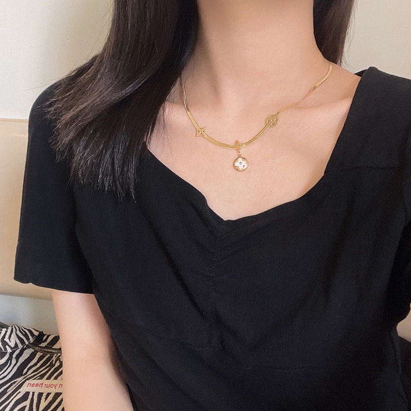Set Chăn Ga Gối Nệm Họa Tiết Trái Tim Thời Trang