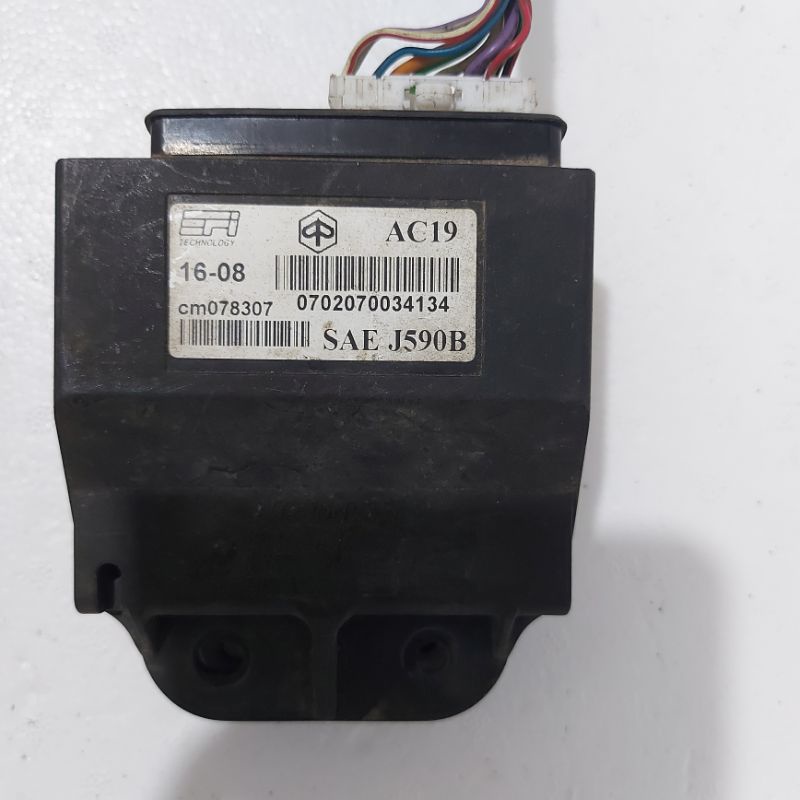 IC  xe máy Vespa piaggio AC 19 không từ zin giã xe