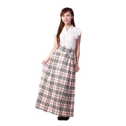Váy chống nắng vải thun cotton co dãn, dạng quây mặc thoải mái và tiện lợi. Váy chống nắng sọc và họa tiết khác